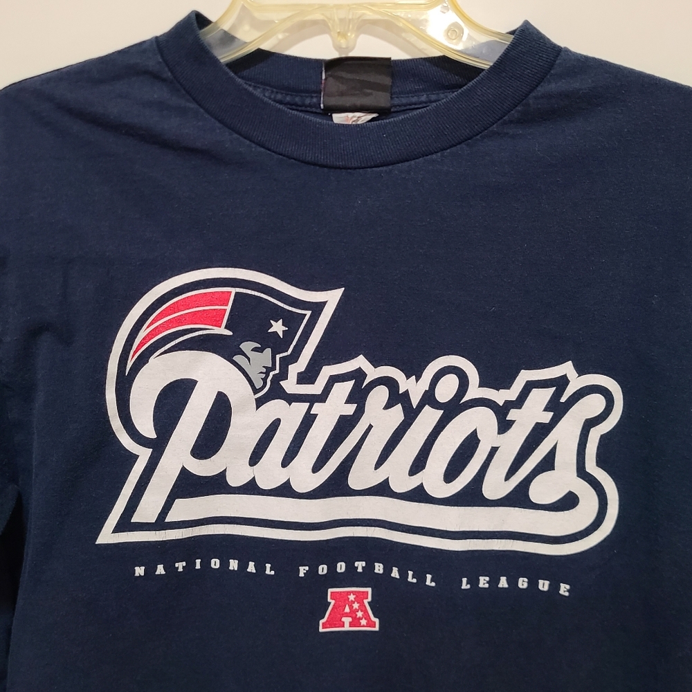 Patriots Medium M Longsleeve NFL Team Apparel Navy Shirt